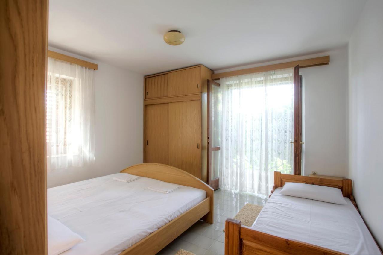Apartament White House In The Forest *
